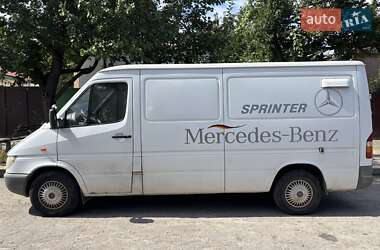 Микроавтобус Mercedes-Benz Sprinter 2000 в 