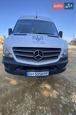 Грузовой фургон Mercedes-Benz Sprinter 2018 в 