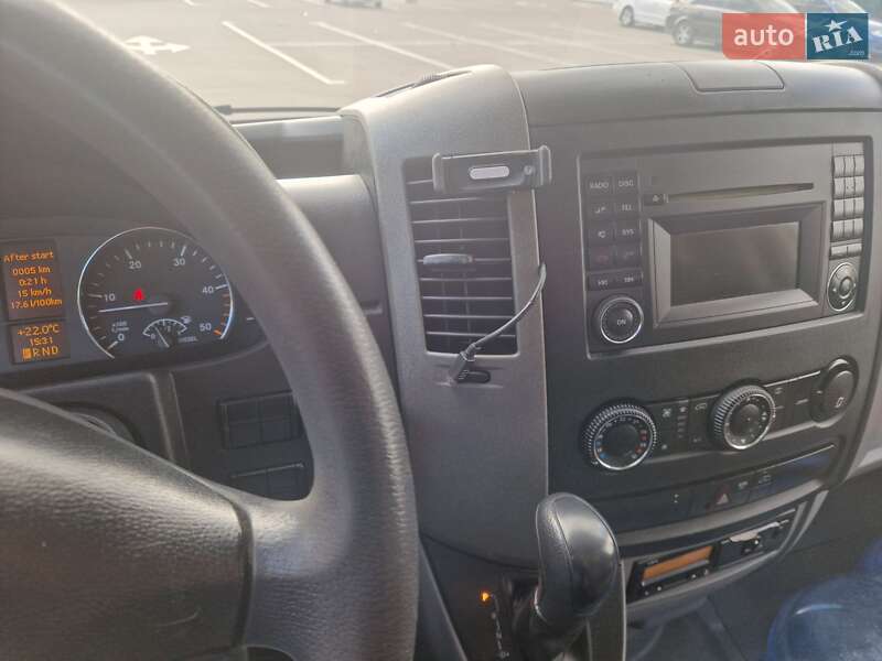 Вантажний фургон Mercedes-Benz Sprinter 2011 в Дрогобичі
