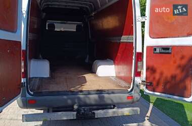 Грузовой фургон Mercedes-Benz Sprinter 2005 в 