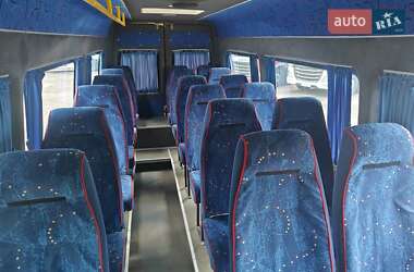 Микроавтобус Mercedes-Benz Sprinter 2004 в 