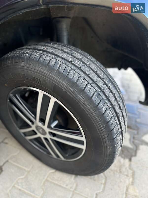 Другие автобусы Mercedes-Benz Sprinter 2001 в Черновцах