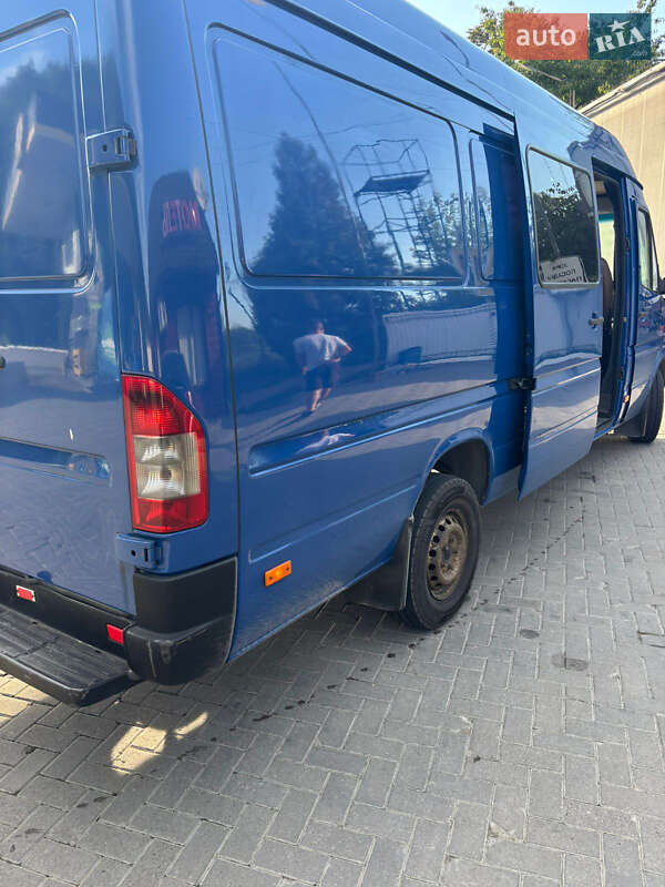 Микроавтобус Mercedes-Benz Sprinter 2004 в Ивано-Франковске фото 4 Микроавтобус Mercedes-Benz Sprinter 2004 в Ивано-Франковске