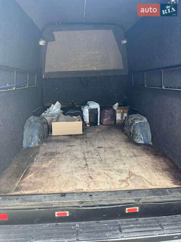 Микроавтобус Mercedes-Benz Sprinter 2004 в Ивано-Франковске фото 13 Микроавтобус Mercedes-Benz Sprinter 2004 в Ивано-Франковске