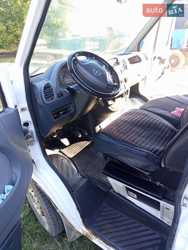 Вантажний фургон Mercedes-Benz Sprinter 2002 в Вінниці