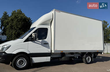 Грузовой фургон Mercedes-Benz Sprinter 2016 в 