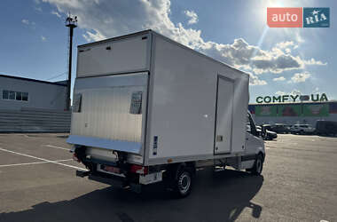 Грузовой фургон Mercedes-Benz Sprinter 2016 в 