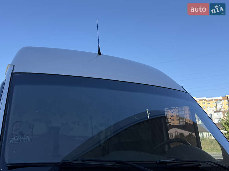 Грузовой фургон Mercedes-Benz Sprinter 2005 в Хмельницком