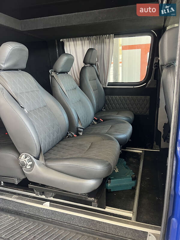 Микроавтобус Mercedes-Benz Sprinter 2012 в Черновцах