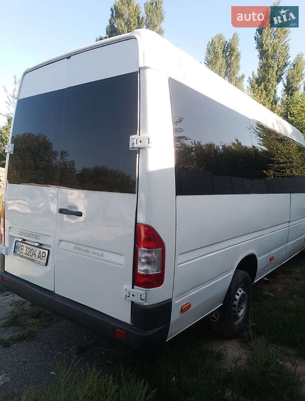 Пригородный автобус Mercedes-Benz Sprinter 2003 в Днепре
