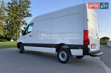 Грузовой фургон Mercedes-Benz Sprinter 2020 в 