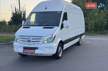 Грузовой фургон Mercedes-Benz Sprinter 2017 в 