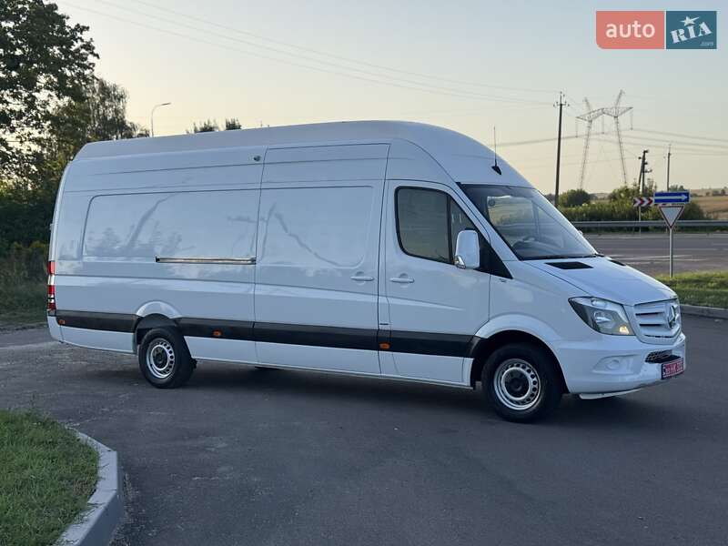 Грузовой фургон Mercedes-Benz Sprinter 2017 в Дубно