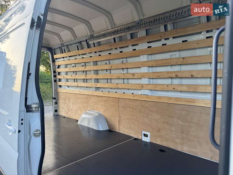 Грузовой фургон Mercedes-Benz Sprinter 2017 в Дубно