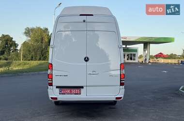 Грузовой фургон Mercedes-Benz Sprinter 2017 в 