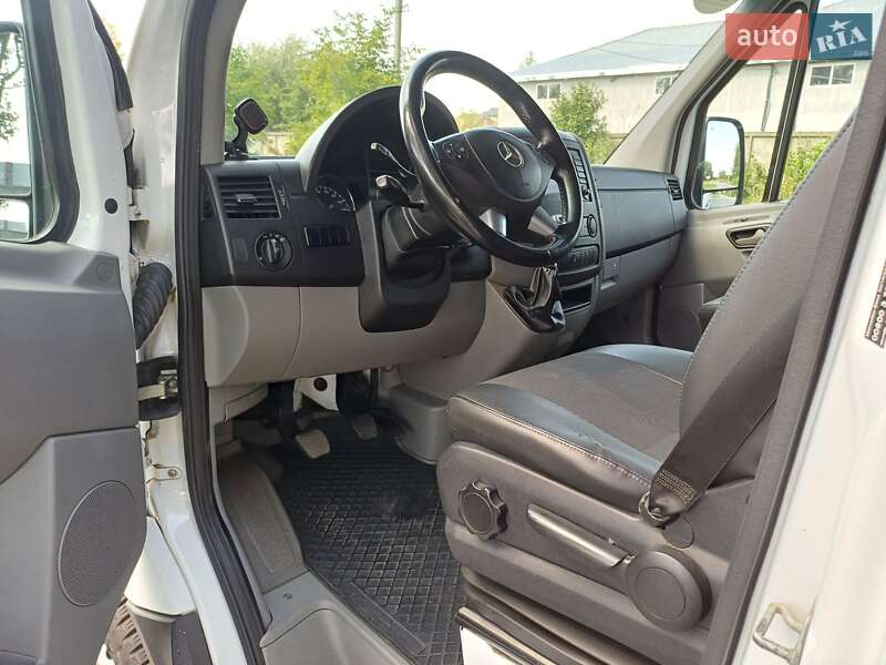Грузовой фургон Mercedes-Benz Sprinter 2014 в Львове фото 27 Грузовой фургон Mercedes-Benz Sprinter 2014 в Львове