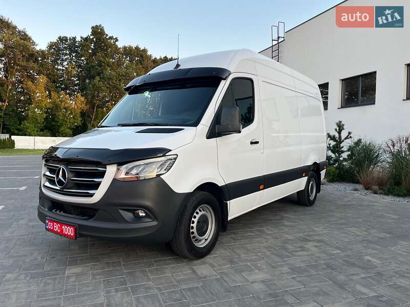 Грузовой фургон Mercedes-Benz Sprinter 2018 в 