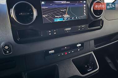Грузовой фургон Mercedes-Benz Sprinter 2018 в 