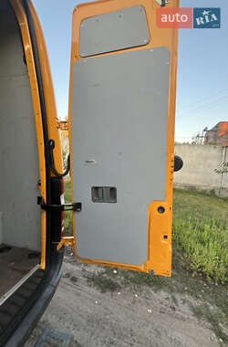 Грузовой фургон Mercedes-Benz Sprinter 2014 в 