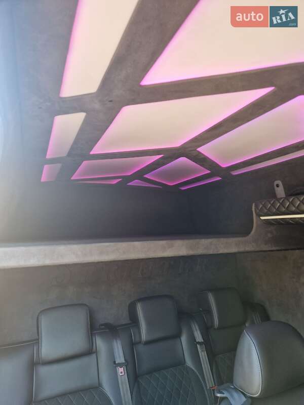 Мікроавтобус Mercedes-Benz Sprinter 2013 в Чернівцях