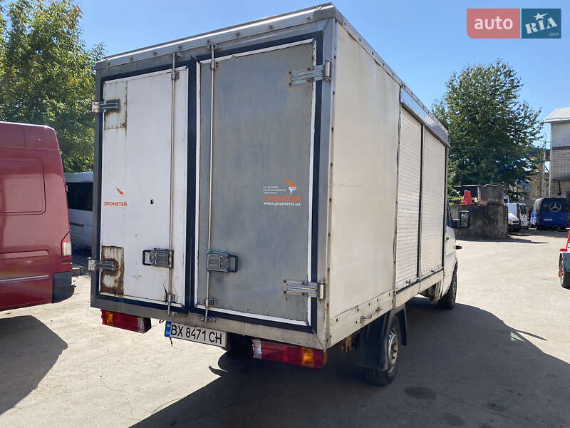 Грузовой фургон Mercedes-Benz Sprinter 1996 в Виннице