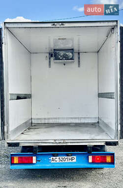 Грузовой фургон Mercedes-Benz Sprinter 2004 в 
