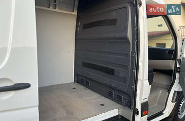 Грузовой фургон Mercedes-Benz Sprinter 2013 в 