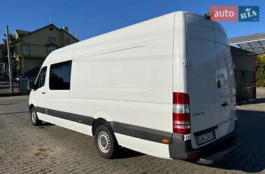 Грузовой фургон Mercedes-Benz Sprinter 2017 в 