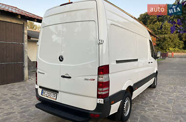 Грузовой фургон Mercedes-Benz Sprinter 2013 в 
