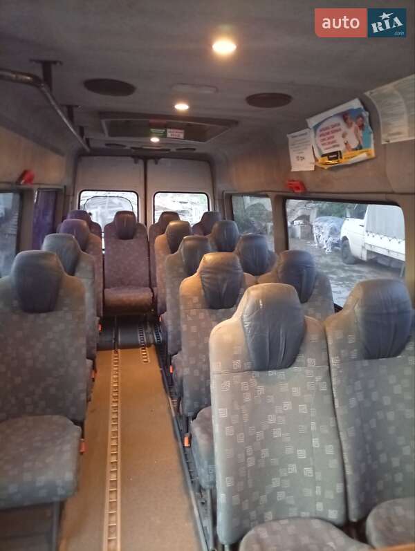 Мікроавтобус Mercedes-Benz Sprinter 2004 в Дніпрі