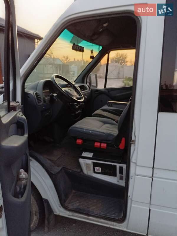 Мікроавтобус Mercedes-Benz Sprinter 2004 в Дніпрі