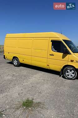 Грузовой фургон Mercedes-Benz Sprinter 2004 в 