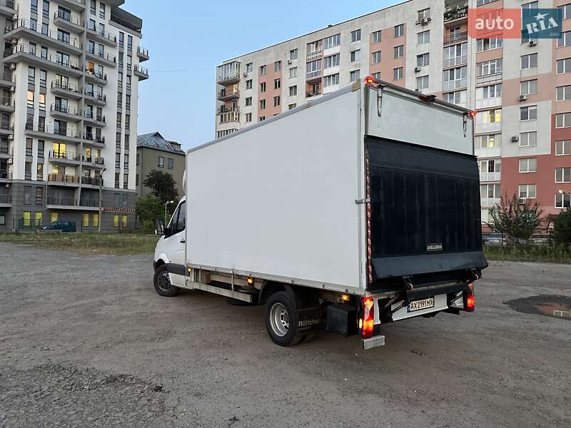 Грузовой фургон Mercedes-Benz Sprinter 2012 в Львове
