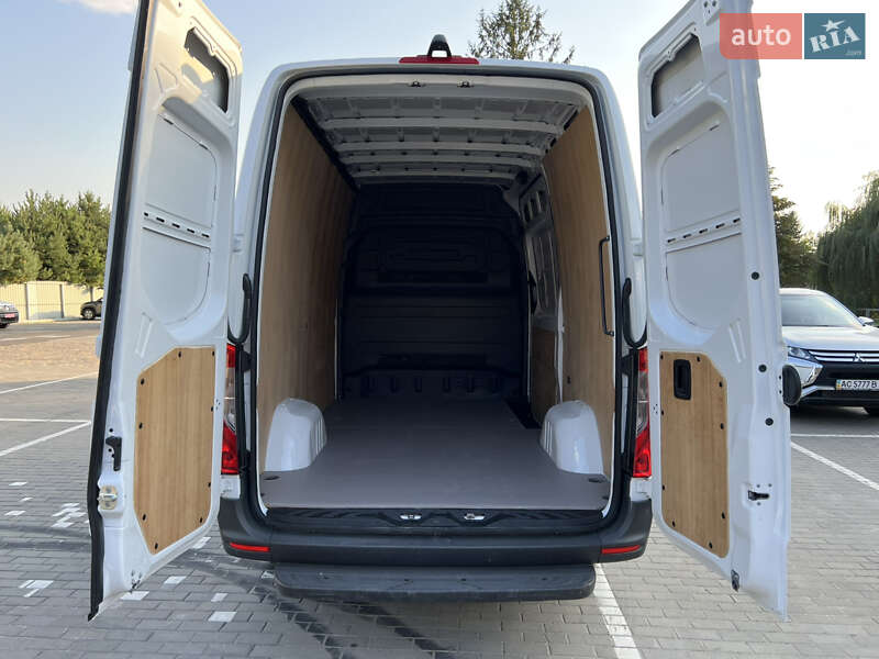 Вантажний фургон Mercedes-Benz Sprinter 2021 в Луцьку
