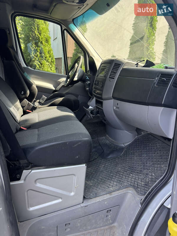 Грузовой фургон Mercedes-Benz Sprinter 2010 в Бучаче