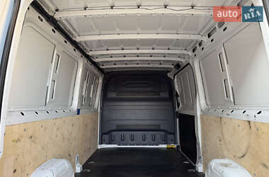 Грузовой фургон Mercedes-Benz Sprinter 2021 в 