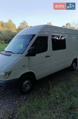 Грузопассажирский фургон Mercedes-Benz Sprinter 2006 в 