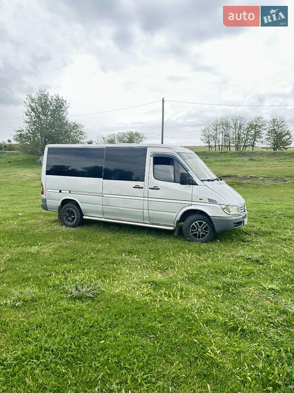 Микроавтобус Mercedes-Benz Sprinter 2005 в Болграде фото 8 Микроавтобус Mercedes-Benz Sprinter 2005 в Болграде