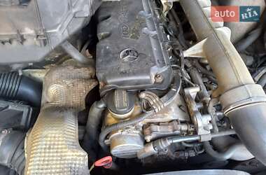 Грузовой фургон Mercedes-Benz Sprinter 2005 в 