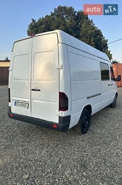 Грузовой фургон Mercedes-Benz Sprinter 2003 в 
