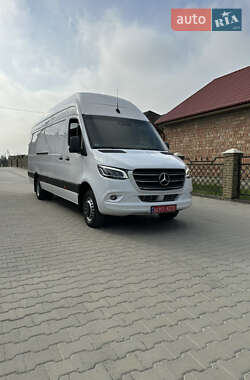 Грузовой фургон Mercedes-Benz Sprinter 2020 в 