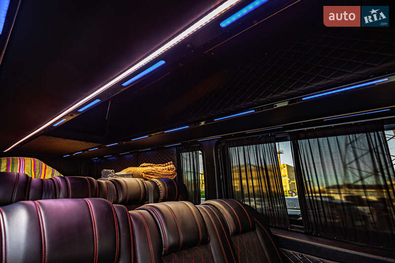 Туристичний / Міжміський автобус Mercedes-Benz Sprinter 2020 в Чернівцях