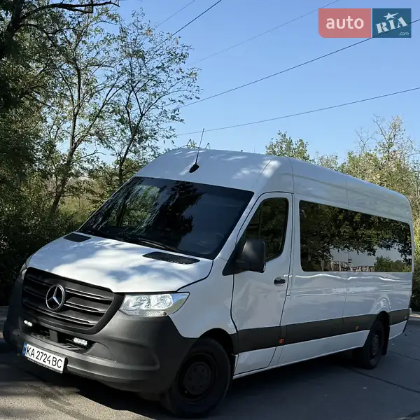 Mercedes-Benz Sprinter
