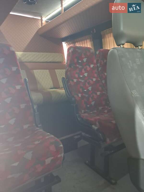 Микроавтобус Mercedes-Benz Sprinter 2003 в Хусте