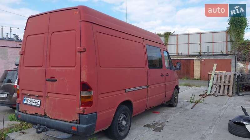 Грузопассажирский фургон Mercedes-Benz Sprinter 2000 в Киеве фото 12 Грузопассажирский фургон Mercedes-Benz Sprinter 2000 в Киеве