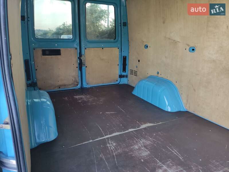 Грузовой фургон Mercedes-Benz Sprinter 2006 в Ровно