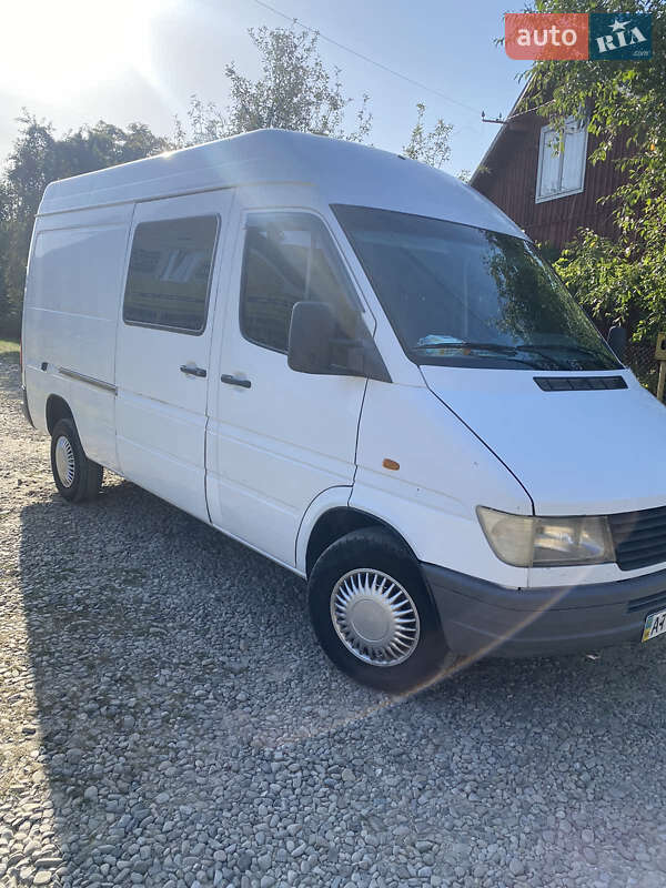 Mercedes-Benz Sprinter 1998