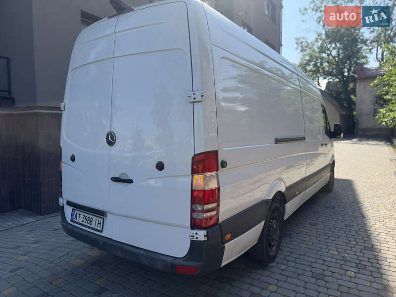 Вантажний фургон Mercedes-Benz Sprinter 2015 в Коломиї фото 11 Вантажний фургон Mercedes-Benz Sprinter 2015 в Коломиї