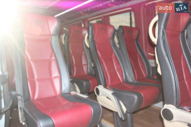 Туристичний / Міжміський автобус Mercedes-Benz Sprinter 2016 в Кривому Розі