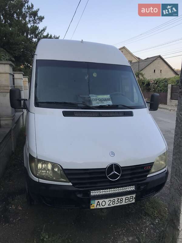 Mercedes-Benz Sprinter 2001
